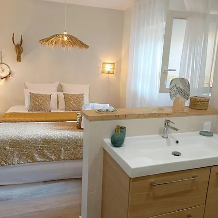 Apartmán *la Mariposa* Jacuzzi . Terrasse. Parking *
